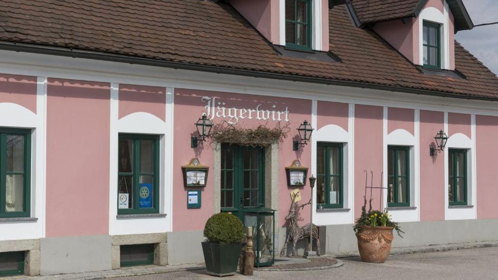 Gasthof Jaegerwirt Au an der Donau Exterior photo