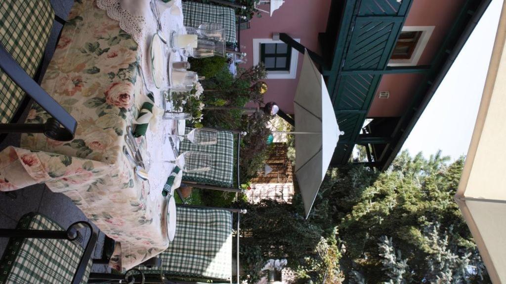 Gasthof Jaegerwirt Au an der Donau Exterior photo